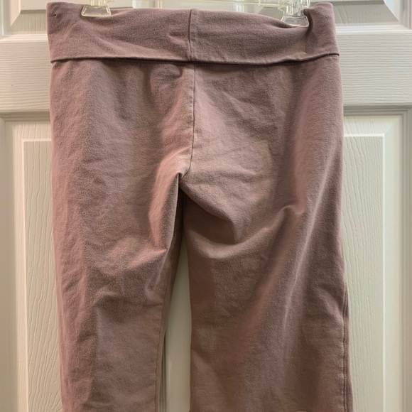 Abercrombie and fitch brown yoga Capri pants size small guc # - Picture 2 of 4